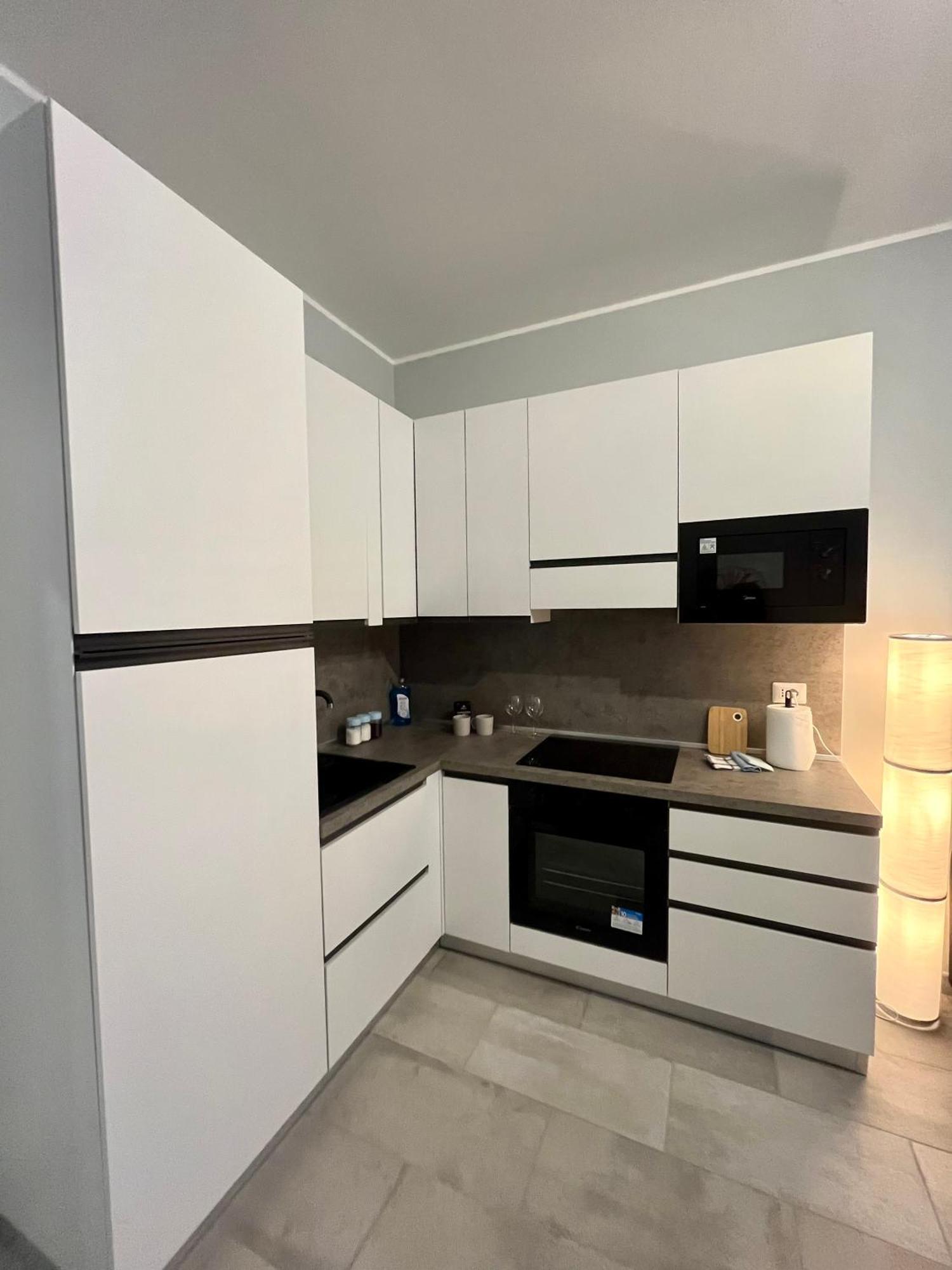 Residenza Elegante - A 5 Fermate Dal Duomo Сasa de vacaciones Milán